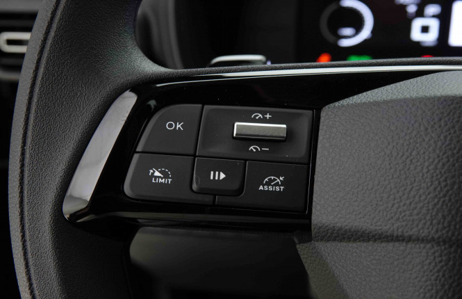 CITROEN_CITROEN_BERLINGO_2653845_16.jpg CITROEN_CITROEN_BERLINGO_2653845_16.jpg