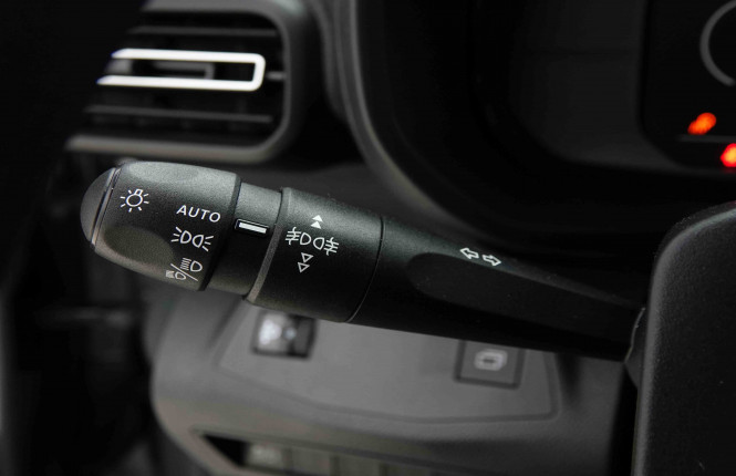 CITROEN_CITROEN_BERLINGO_2653847_16.jpg CITROEN_CITROEN_BERLINGO_2653847_16.jpg