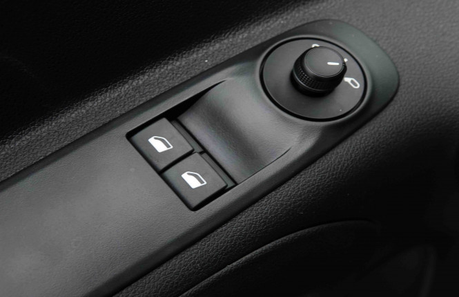 CITROEN_CITROEN_BERLINGO_2653851_18.jpg CITROEN_CITROEN_BERLINGO_2653851_18.jpg
