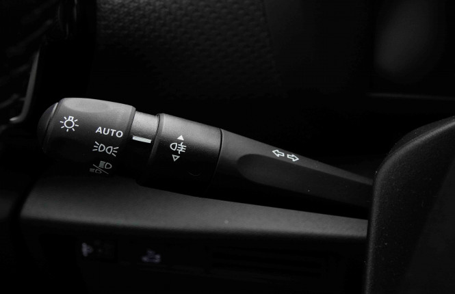 CITROEN_CITROEN_C4 X_2652703_15.jpg