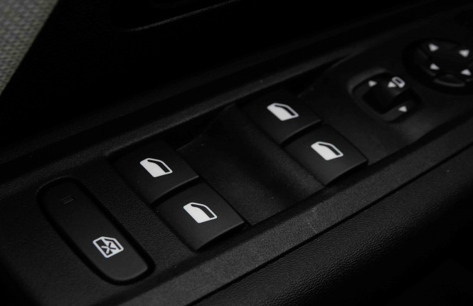 CITROEN_CITROEN_C4 X_2652703_20.jpg