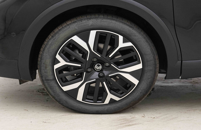 CITROEN_CITROEN_C4 X_2653783_18.jpg CITROEN_CITROEN_C4 X_2653783_18.jpg