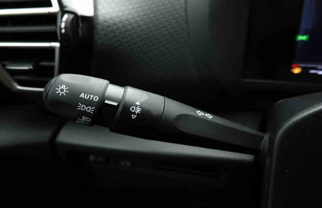 CITROEN_CITROEN_C4 X_2653787_16.jpg