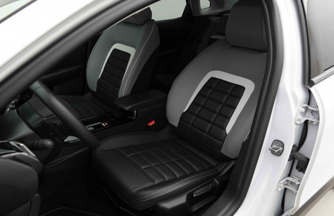 CITROEN_CITROEN_C4 X_2653787_6.jpg