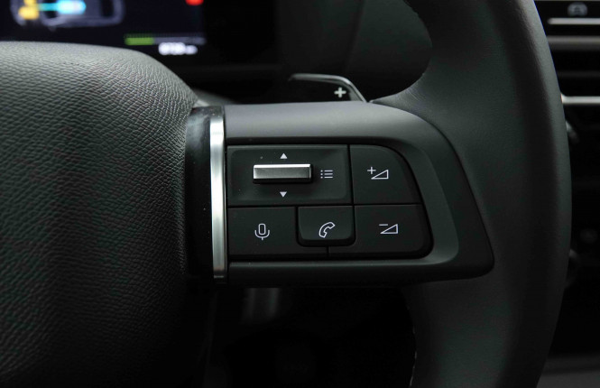 CITROEN_CITROEN_C4 X_2654287_18.jpg CITROEN_CITROEN_C4 X_2654287_18.jpg