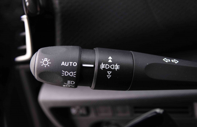 CITROEN_CITROEN_C4_2547347_17.jpg