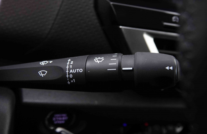CITROEN_CITROEN_C4_2547347_18.jpg