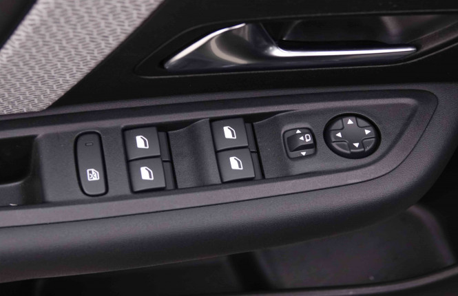 CITROEN_CITROEN_C4_2547347_21.jpg