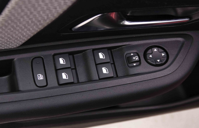 CITROEN_CITROEN_C4_2547503_19.jpg