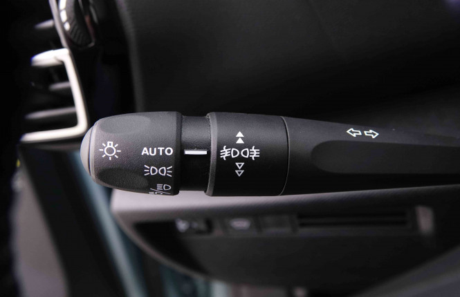 CITROEN_CITROEN_C4_2547505_15.jpg