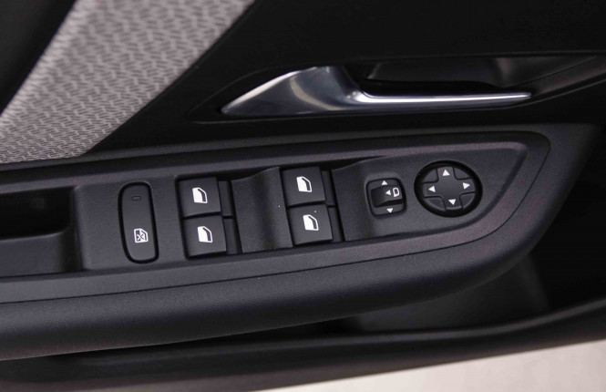 CITROEN_CITROEN_C4_2547505_19.jpg