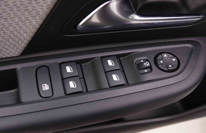 CITROEN_CITROEN_C4_2548495_18.jpg