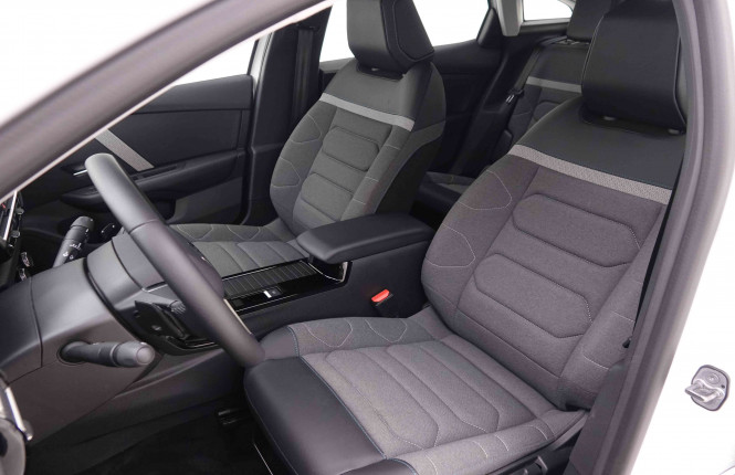 CITROEN_CITROEN_C4_2548495_6.jpg