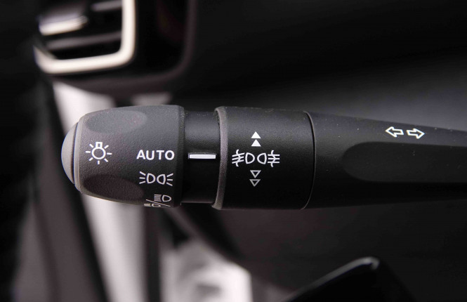 CITROEN_CITROEN_C4_2548498_16.jpg