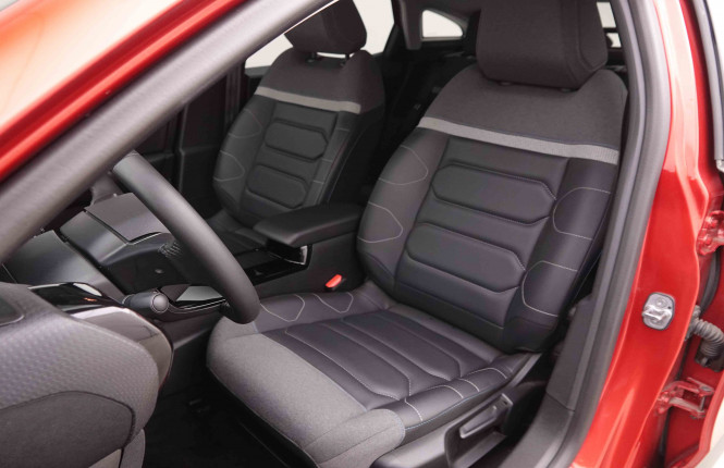 CITROEN_CITROEN_C4_2550086_6.jpg