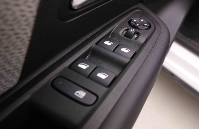 CITROEN_CITROEN_C4_2550088_22.jpg
