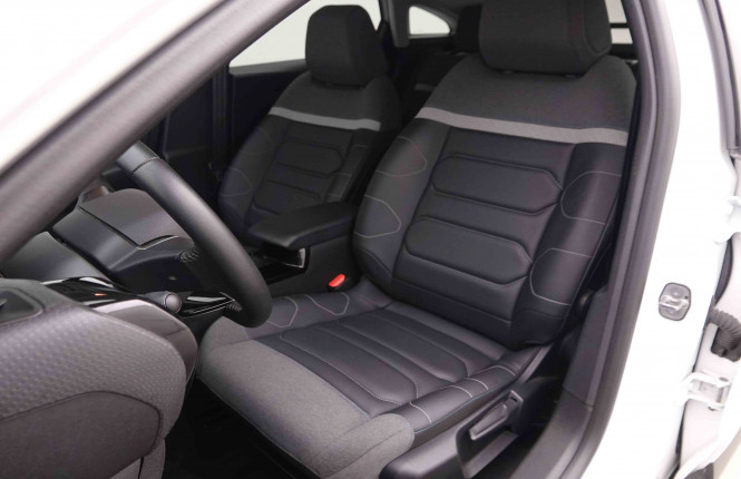 CITROEN_CITROEN_C4_2550088_6.jpg