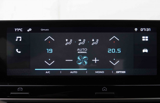 CITROEN_CITROEN_C4_2551850_39.jpg CITROEN_CITROEN_C4_2551850_39.jpg