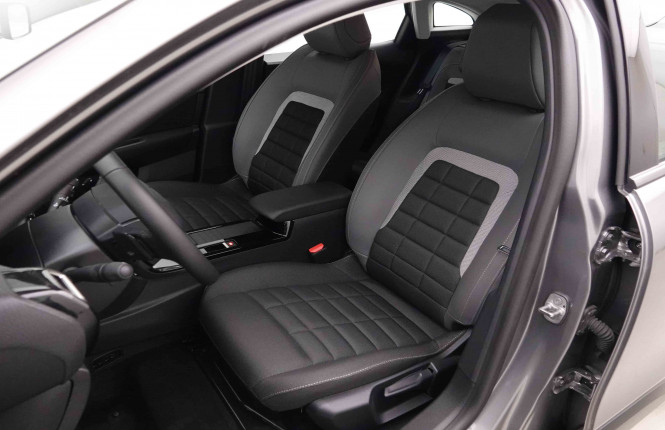 CITROEN_CITROEN_C4_2652566_36.jpg CITROEN_CITROEN_C4_2652566_36.jpg