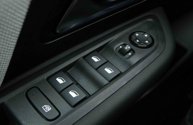 CITROEN_CITROEN_C4_2654244_20.jpg