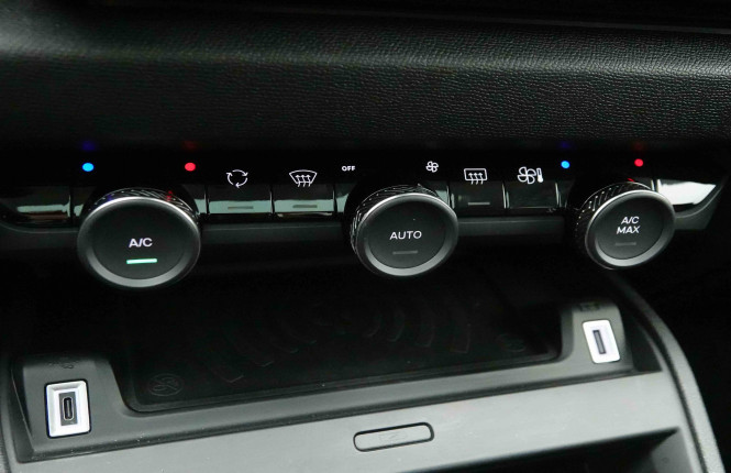 CITROEN_CITROEN_C4_2654366_15.jpg