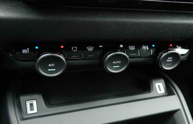 CITROEN_CITROEN_C4_2654470_14.jpg
