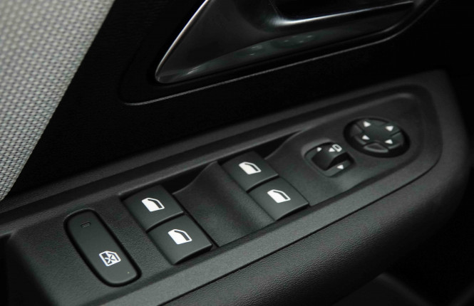 CITROEN_CITROEN_C4_2654665_19.jpg