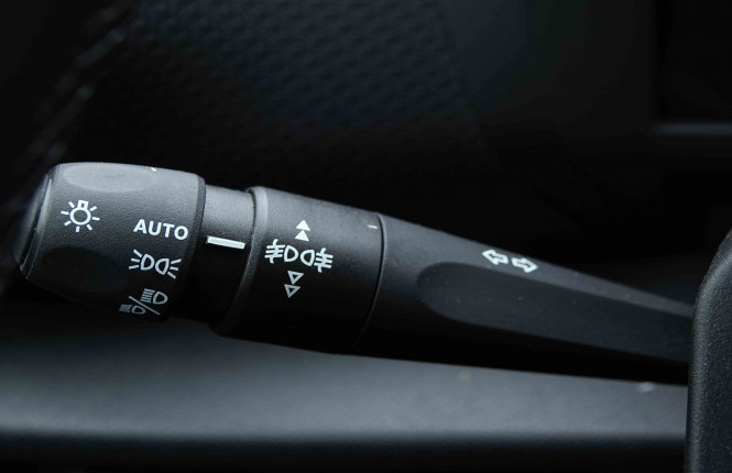 CITROEN_CITROEN_C4_2655108_17.jpg CITROEN_CITROEN_C4_2655108_17.jpg
