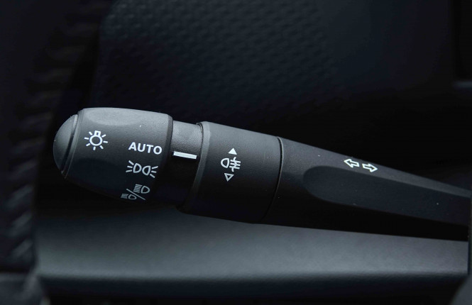 CITROEN_CITROEN_C4_2655528_16.jpg CITROEN_CITROEN_C4_2655528_16.jpg