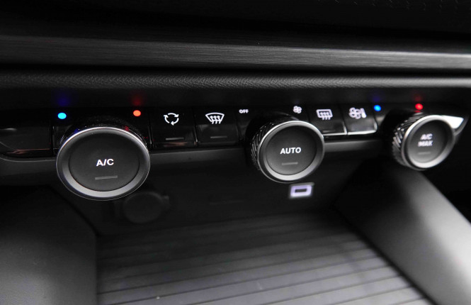 CITROEN_CITROEN_C5 X_2551803_14.jpg