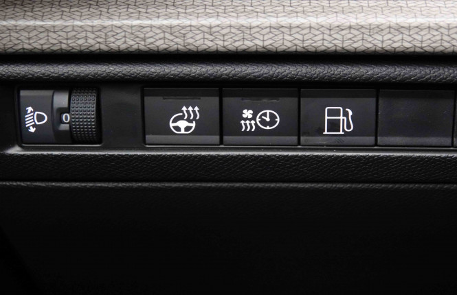 CITROEN_CITROEN_C5 X_2652903_22.jpg CITROEN_CITROEN_C5 X_2652903_22.jpg