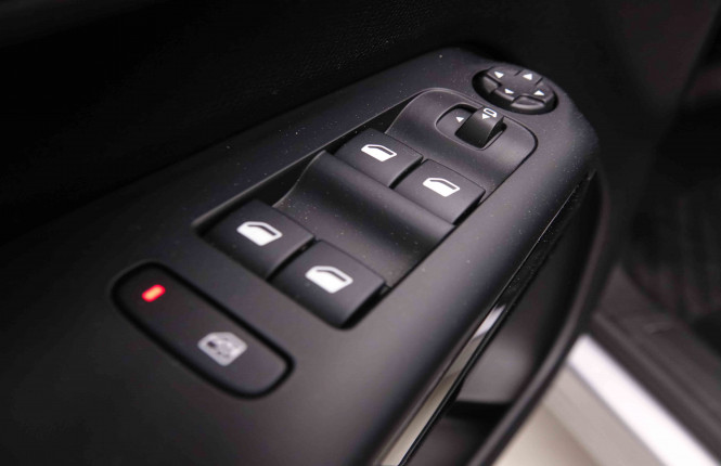CITROEN_CITROEN_C5AIRCROS_2549489_23.jpg