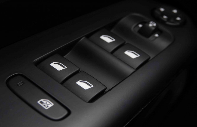 CITROEN_CITROEN_C5AIRCROS_2551601_23.jpg CITROEN_CITROEN_C5AIRCROS_2551601_23.jpg