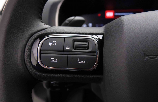 CITROEN_CITROEN_C5AIRCROS_2652577_15.jpg CITROEN_CITROEN_C5AIRCROS_2652577_15.jpg