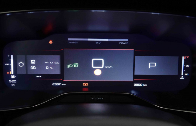 CITROEN_CITROEN_C5AIRCROS_2652579_15.jpg CITROEN_CITROEN_C5AIRCROS_2652579_15.jpg