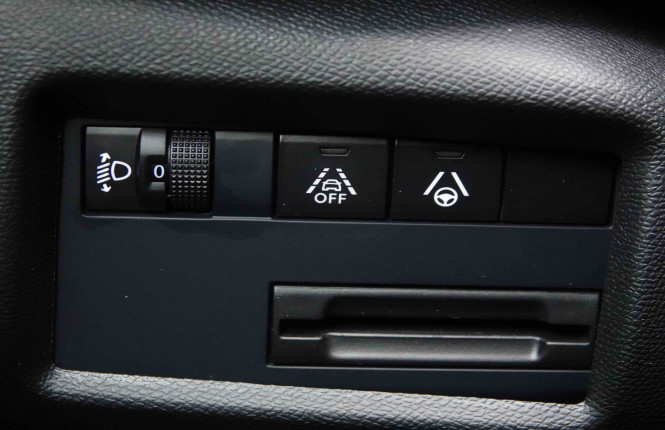 CITROEN_CITROEN_C5AIRCROS_2652580_20.jpg CITROEN_CITROEN_C5AIRCROS_2652580_20.jpg