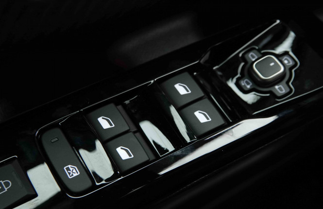 CITROEN_CITROEN_C5AIRCROS_2653717_20.jpg CITROEN_CITROEN_C5AIRCROS_2653717_20.jpg