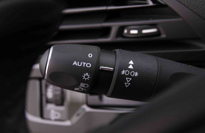 CITROEN_CITROEN_GRANDC4SPA_2547922_16.jpg