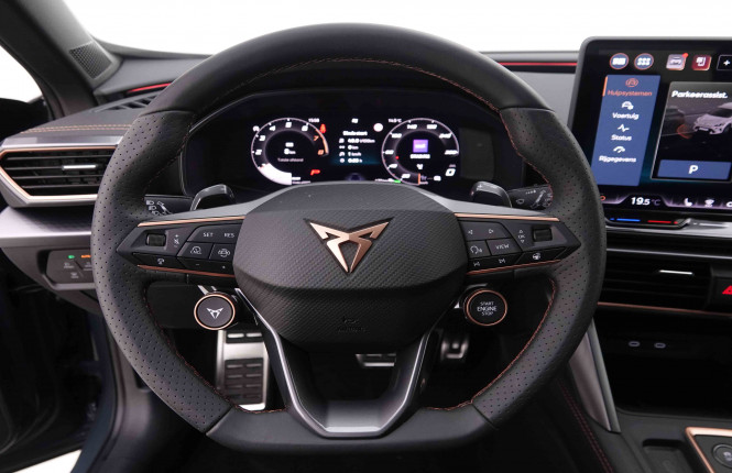 CUPRA_CUPRA_FORMENTOR_2653835_45.jpg