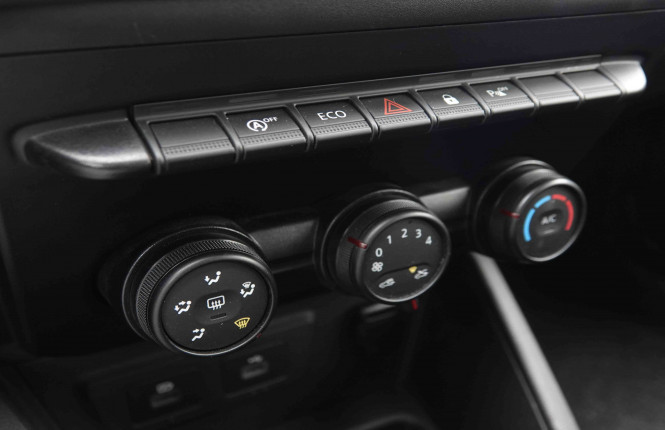 DACIA_DACIA_DUSTER_2549901_14.jpg