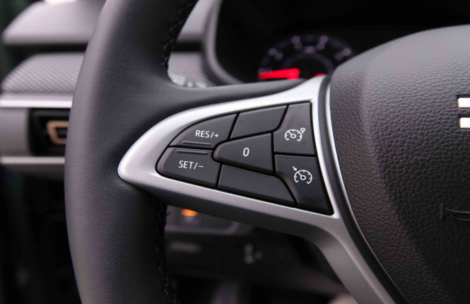DACIA_DACIA_SANDERO_2548740_16.jpg