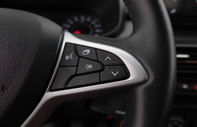 DACIA_DACIA_SANDERO_2549466_16.jpg