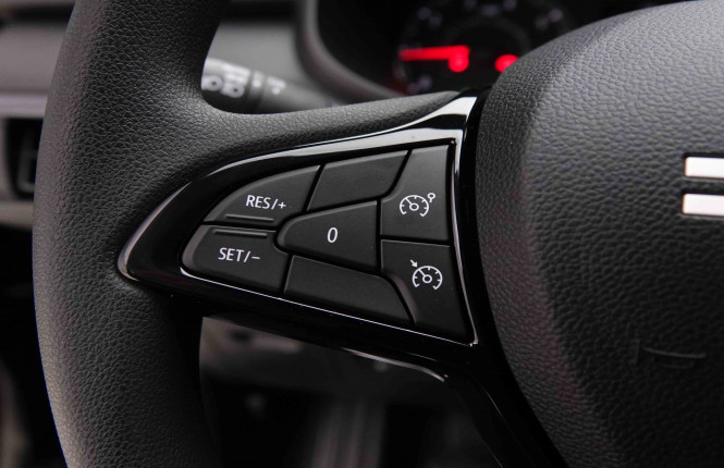 DACIA_DACIA_SANDERO_2652880_17.jpg DACIA_DACIA_SANDERO_2652880_17.jpg