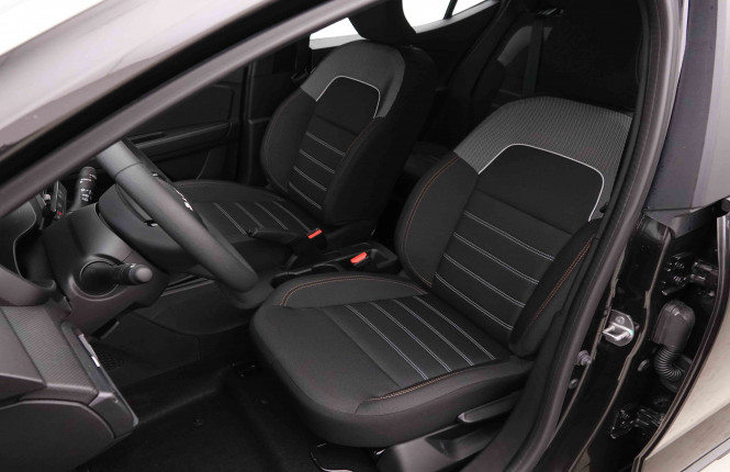 DACIA_DACIA_SANDERO_2652880_6.jpg DACIA_DACIA_SANDERO_2652880_6.jpg