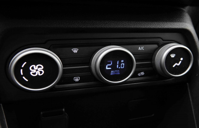 DACIA_DACIA_SANDERO_2653146_13.jpg DACIA_DACIA_SANDERO_2653146_13.jpg