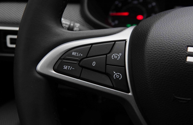 DACIA_DACIA_SANDERO_2653146_18.jpg DACIA_DACIA_SANDERO_2653146_18.jpg