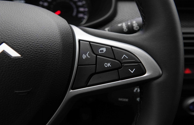 DACIA_DACIA_SANDERO_2653146_19.jpg DACIA_DACIA_SANDERO_2653146_19.jpg