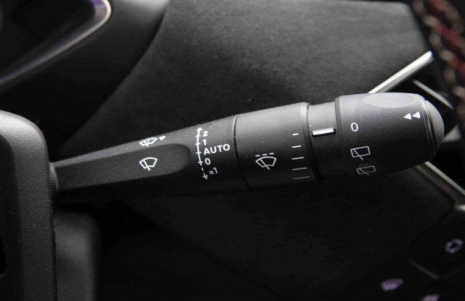 DS_DS_DS3CROSSBA_2551542_18.jpg DS_DS_DS3CROSSBA_2551542_18.jpg