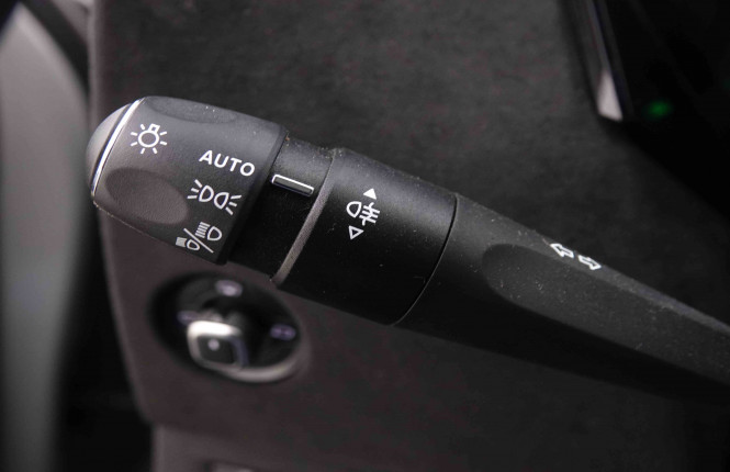 DS_DS_DS4_2550415_16.jpg DS_DS_DS4_2550415_16.jpg