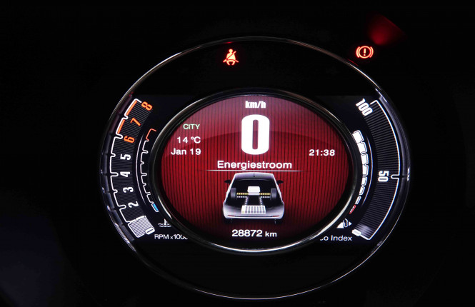 FIAT_FIAT_500C_2550906_13.jpg FIAT_FIAT_500C_2550906_13.jpg